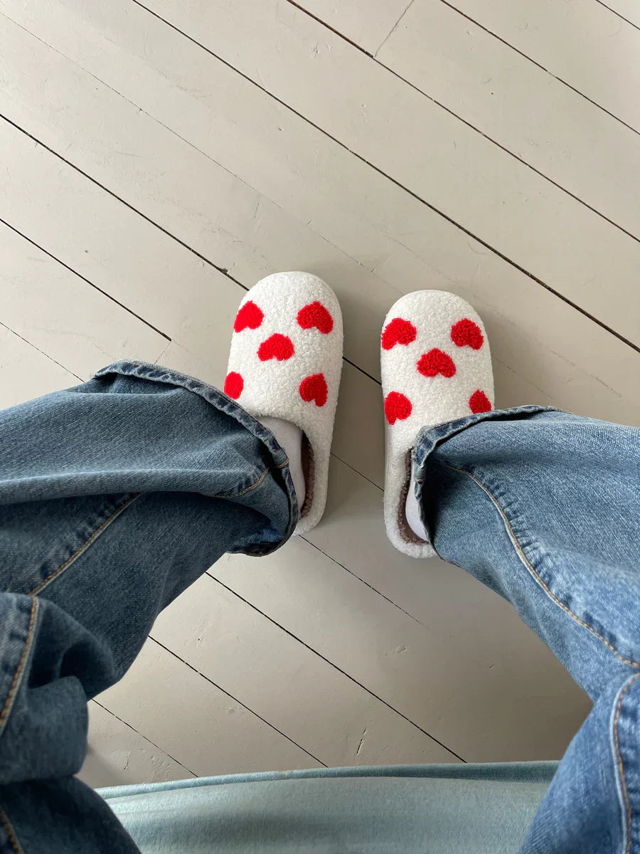 Lyza | Teddy Heart Slippers